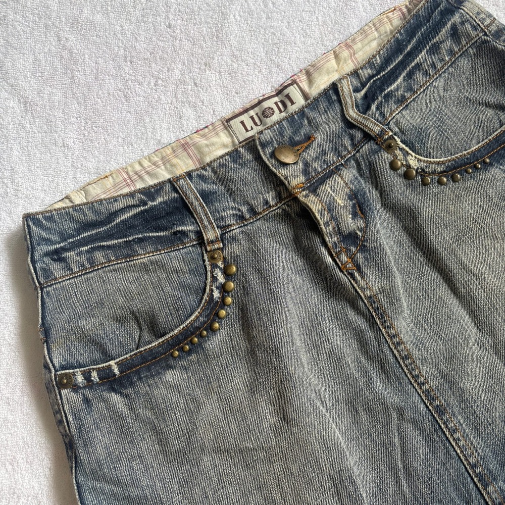 Luodi Y2K Denim Mini Skirt Embroidered Beaded Medium Wash Blue Cotton Size 48 - Picture 5 of 5